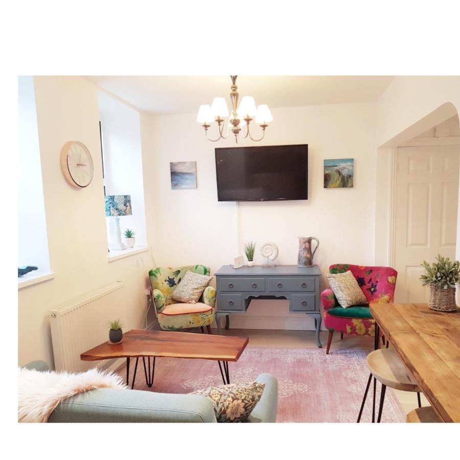 St Ives Apartment Private Parking With Garden 10 Minute Walk Into Town And Beach Exterior photo