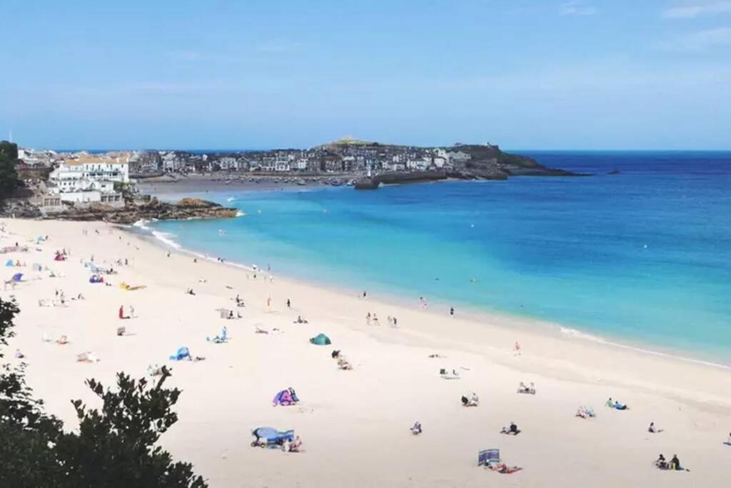 St Ives Apartment Private Parking With Garden 10 Minute Walk Into Town And Beach Exterior photo